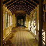 Parkresidenz Lychen, 9 *