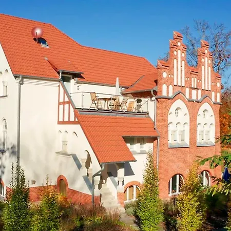 Parkresidenz Lychen, 9 Lychen