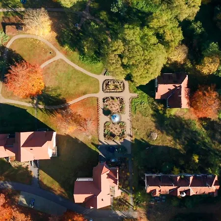 Parkresidenz Lychen, 9 Lychen