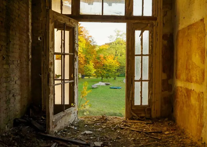 Parkresidenz Lychen, 9 *